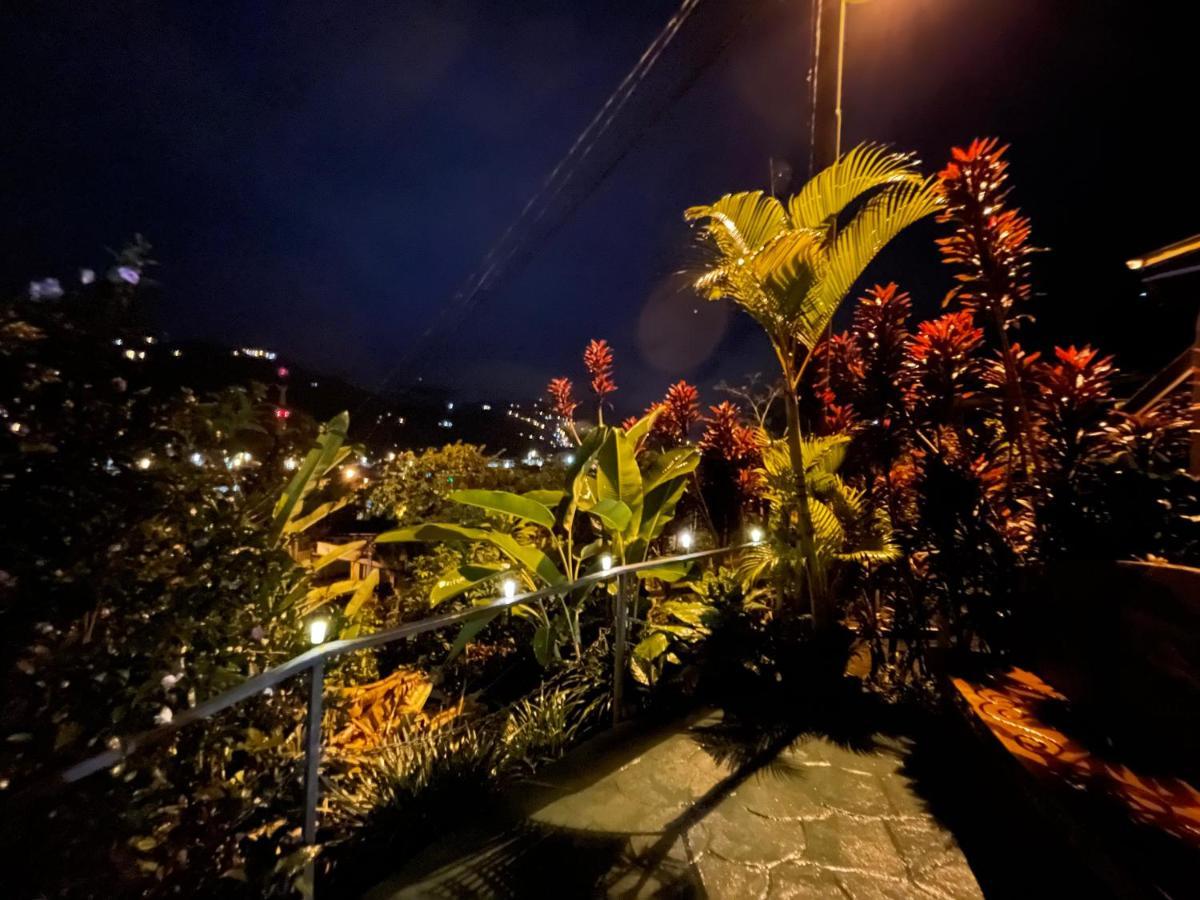 Dreams Lodge Orosi Cartago Exterior photo