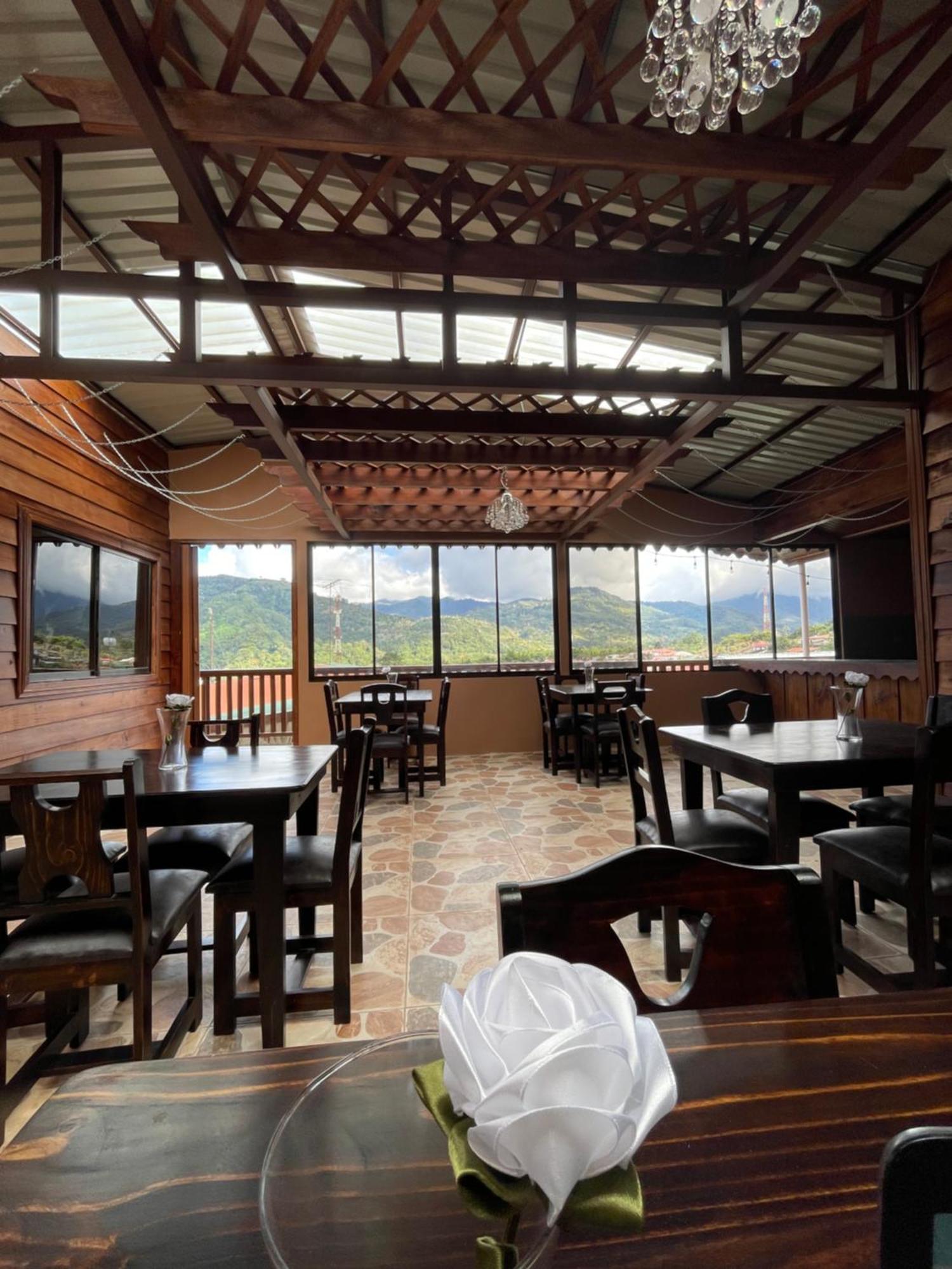 Dreams Lodge Orosi Cartago Exterior photo